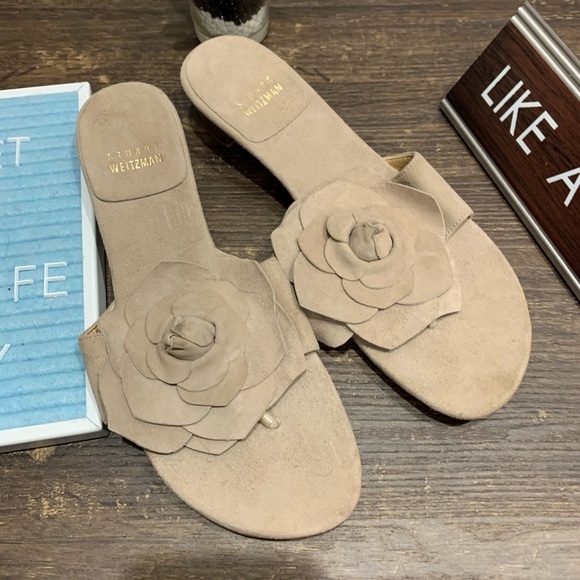 Stuart Weitzman Suede Flower Sandals Size 7 - Picture 2 of 8